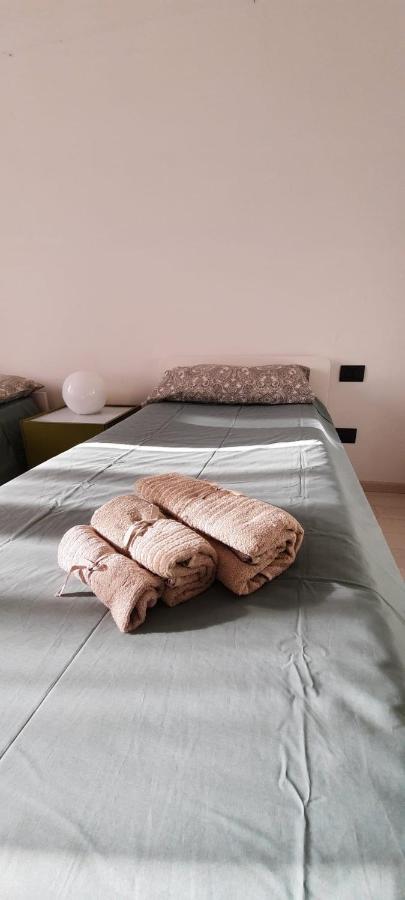 Intero Appartamento Lgbtq+ Zona Loreto Milano Eksteriør billede